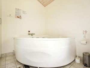 8 person holiday home in Hadsund-By Traum