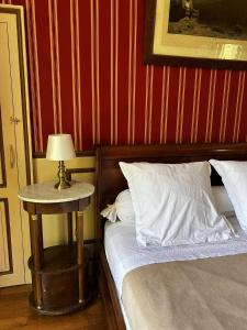 B&B / Chambres d'hotes Chateau de Mongazon : photos des chambres