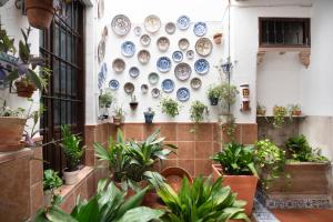 Central Top-Floor Apartment near Cathedral with Private Terrace - 3A