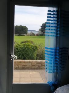 Appartements Vue sur mer 300m de la plage : photos des chambres