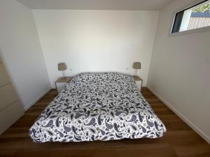 Maisons de vacances Maison 4 chambres piscine : photos des chambres