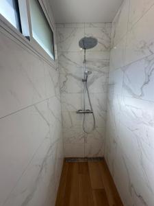 Maisons de vacances Maison 4 chambres piscine : photos des chambres