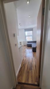 Shoreditch Escape by City Sparrow