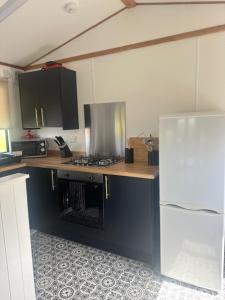 Bowmore 7 - Stunning Sea Views, Farm Stay