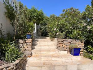 Villas Villa in Pouzols with Private Pool & Vineyard View : photos des chambres