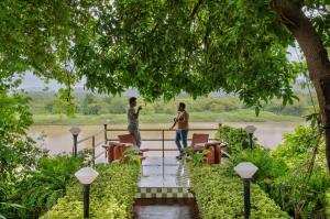 SaffronStays Cabin in the Woods - 4BHK Riverside Palghar Villa with Pool, Forest Walks & Stargazing