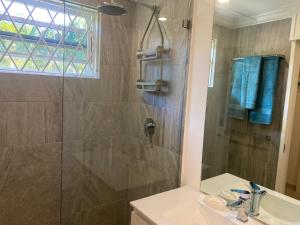 Villa in Sunset Crest, Holetown