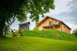 Apartma Farm Bliss