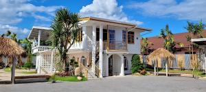 Laid back Pool Villa Chiang Rai