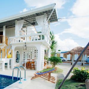 Laid back Pool Villa Chiang Rai