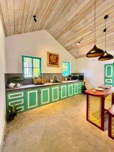 Tropicana Hideaway Hikkaduwa