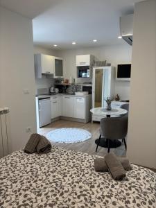 Modern getaway Studio for two