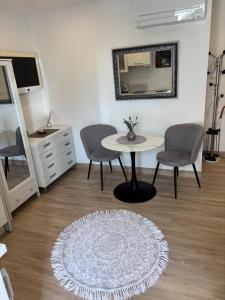 Modern getaway Studio for two