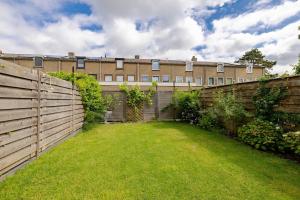 Family home in Haarlem with garden, near beach & Amsterdam