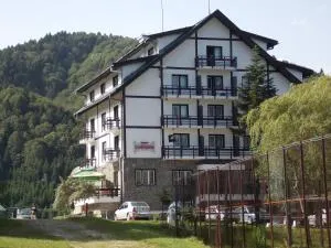 Cabana Cumpana - 阿夫里格