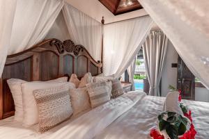 Palm Villa A private beach sanctuary