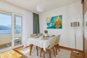 Apartment Prosperus with Sea View