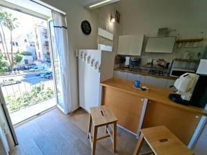 Appartamento 2 balconi-centro