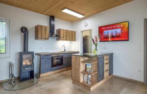 2 Bedroom Nice Home In Kirchfidisch