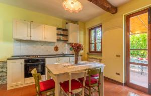 Amazing Home In Monte Smaria Tiberina