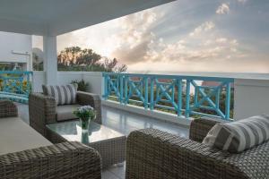 9 Aruba Ocean Drive Ballito with ocean views