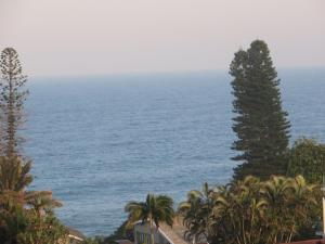 9 Aruba Ocean Drive Ballito with ocean views