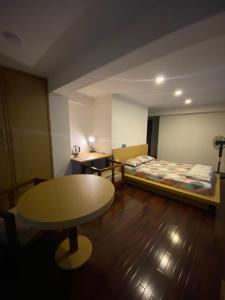 hidden courtyard nayalakhu