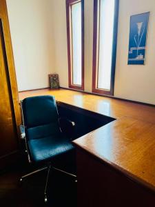 Linda Suite Master no Jd Marajoara em Casa de Alto Padrão