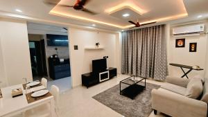 Lake Side Serviced Apartment by Maxxvalue