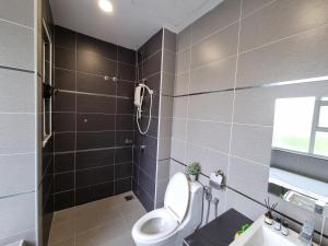 Ahmads Homestay & Pool di Bukit Cerakah, Shah Alam