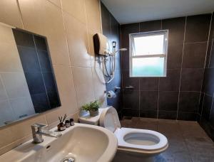 Ahmads Homestay & Pool di Bukit Cerakah, Shah Alam