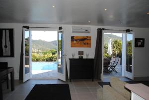 Villas Beautiful Provencal villa : photos des chambres