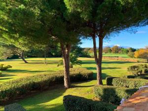 L Appart du Golf Classé 4 etoiles 68 m2 NEUF sans vis à vis Plein sud