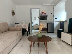 T1 cosy avec jardin à 7 min de l'aéroport, proche de Nantes