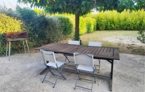 Appartements Appt Avec Jardin Prive : photos des chambres