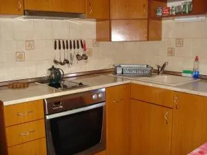 Dom Eli - Kharmanite