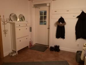 Charming modernt hus med braskamin nära Järvsö