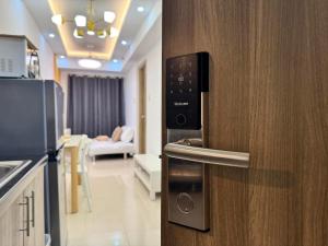 S Residences Room 830 1BR near SMX,SM ARENA,Airport,DFA by Prime Stay