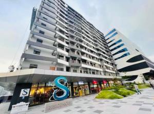 S Residences Room 830 1BR near SMX,SM ARENA,Airport,DFA by Prime Stay