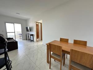 Apto vista Mar c vaga a 200m da Praia da Mirim!