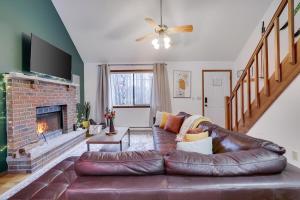 Hot tub - Game Loft & Arcade - 2 King Beds - Pet Friendly