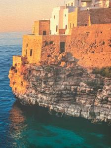 Le Perle di Bà - Suites with Jacuzzi in Polignano