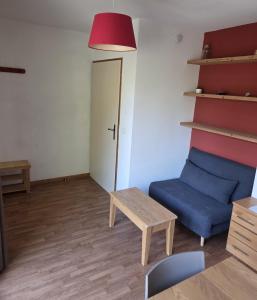 Hameau des Eaux dOrelle 3 Vallées - 1 OU 2 Studios Communicants