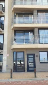 Charming studio with sleeping area, terrace, and panoramic sea view T210