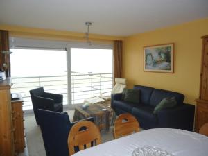 Charming studio with sleeping area, terrace, and panoramic sea view T210