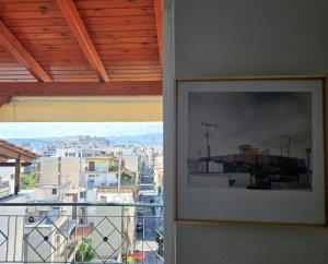 Acropolis View Sky Suite with Jacuzzi near Metro