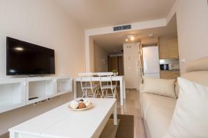 Two-Bedroom Apartment room in Apartaments Peronel.la