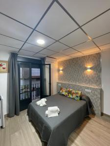 Alojamientos falla - Habitación