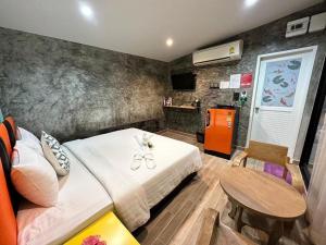 นิวพีเคซี รีสอร์ต