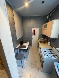 Центр с двориком 2к Одесса с животными тварини посуточно подобово